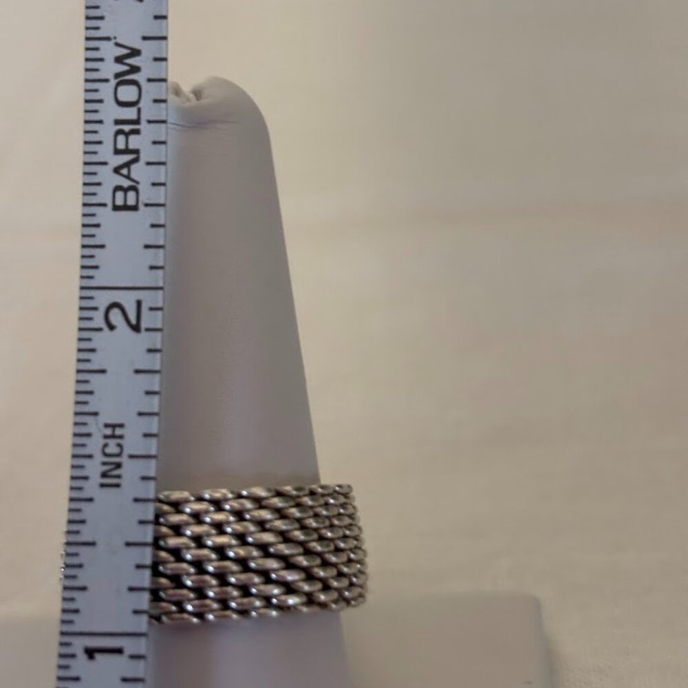Authentic Tiffany & Co. 925 Sterling Silver Mesh ring (size 8 1/2) and pouch - Picture 8 of 14